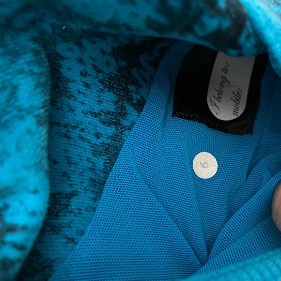 Lululemon Sweater - Picture 3 of 3